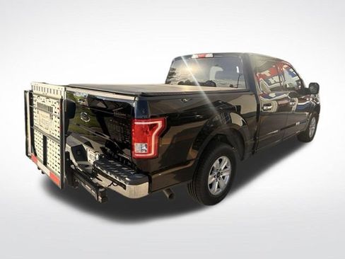 Used 2016 Ford F150 XLT RWD image 8