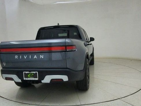 Used 2024 Rivian R1T Adventure image 67