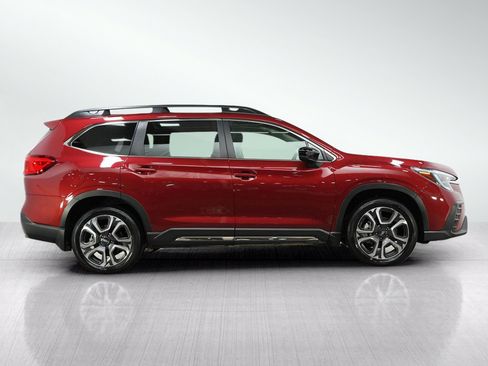 Used 2024 Subaru Ascent Limited w/ Technology Package AWD/4WD image 6