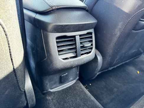 Used 2016 Ford Fusion SE image 7