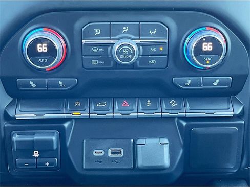 Used 2022 Chevrolet Silverado 1500 RST w/ Z71 Off-Road Package image 21