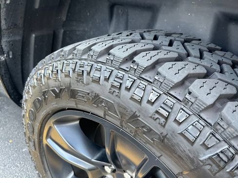 Used 2023 RAM 1500 Big Horn AWD/4WD image 12