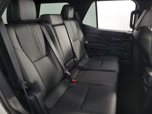 Used 2025 Toyota 4Runner Limited image 15