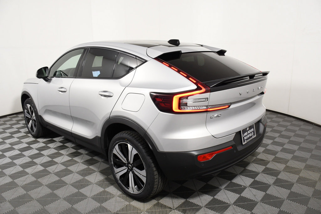 Used 2023 Volvo C40 P8 Recharge Plus AWD/4WD image 4