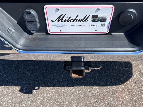 Used 2021 Chevrolet Silverado 1500 LT w/ Z71 Off-Road Package image 5