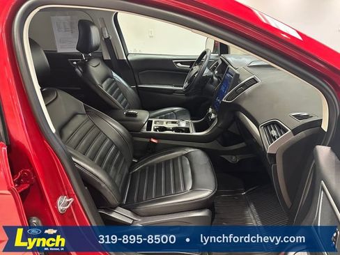 Used 2024 Ford Edge SEL w/ Convenience Package AWD/4WD image 6
