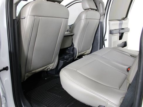 Used 2022 Ford F350 XL w/ Power Equipment Group image 27