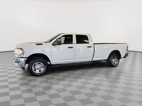 Used 2024 RAM 2500 Tradesman w/ Chrome Appearance Group image 2
