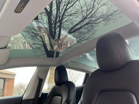 Used 2021 Tesla Model 3 Long Range image 21