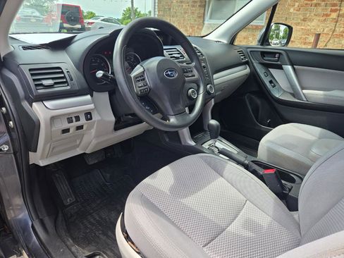 Used 2015 Subaru Forester 2.5i Premium w/ All-Weather Package AWD/4WD image 19