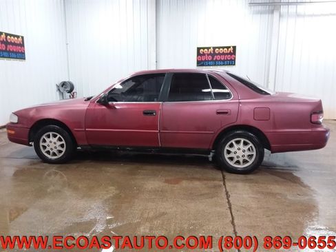 Used 1993 Toyota Camry Deluxe image 5