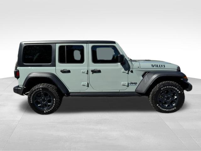 Used 2023 Jeep Wrangler Unlimited w/ Cold Weather Group AWD/4WD image 10