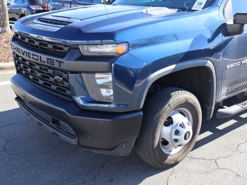 Used 2020 Chevrolet Silverado 3500 W/T w/ WT Convenience Package image 17