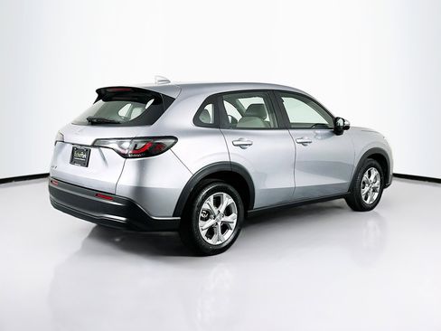 Used 2023 Honda HR-V LX image 9