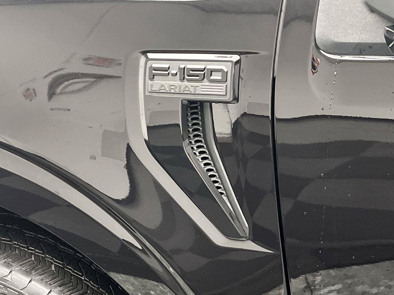 Certified 2025 Ford F150 Lariat AWD/4WD image 35