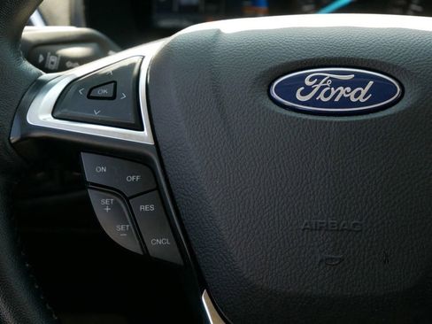 Certified 2024 Ford Edge Titanium image 17