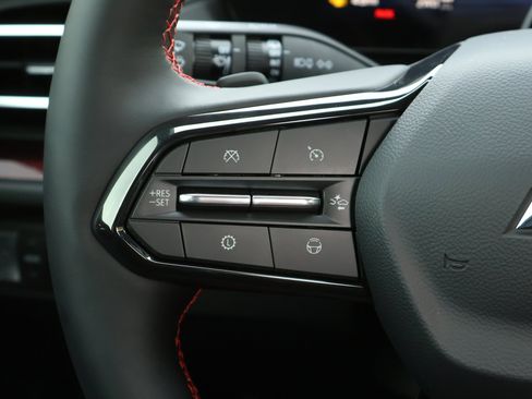 New 2026 Chevrolet Traverse RS image 16