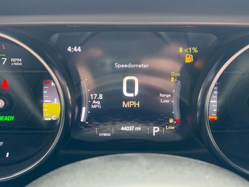 Used 2022 Jeep Wrangler Unlimited Rubicon 4xe image 15