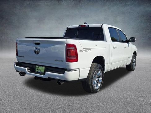Used 2023 RAM 1500 Laramie AWD/4WD image 3