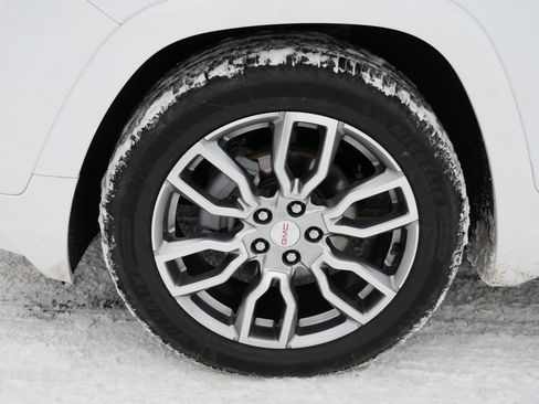 Used 2022 GMC Terrain Denali image 4