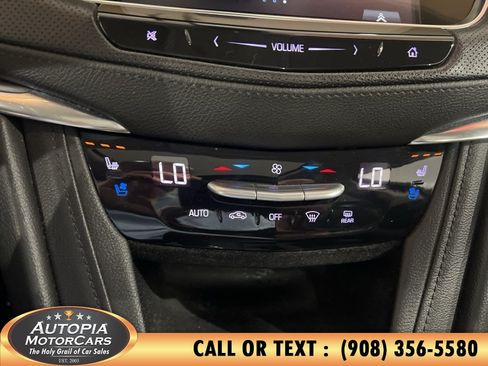 Used 2018 Cadillac XT5 Premium Luxury AWD/4WD image 40