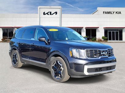 Certified 2025 Kia Telluride S