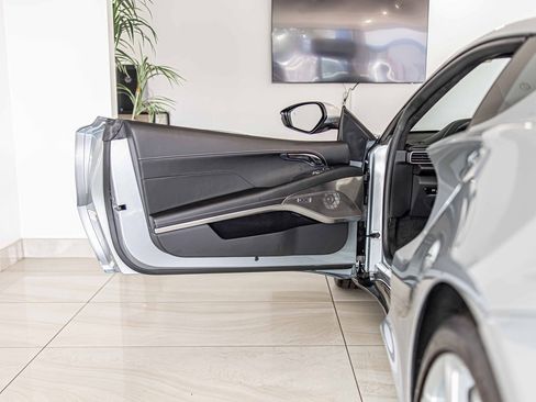 New 2025 Lotus Emira image 29