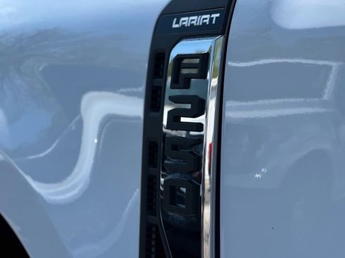 Used 2025 Ford F250 Lariat w/ Chrome Package AWD/4WD image 29