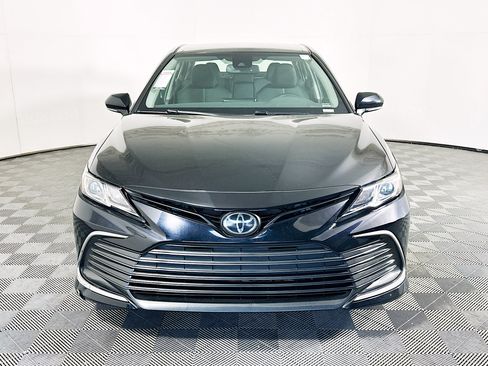 Used 2024 Toyota Camry LE w/ Convenience Package FWD image 8