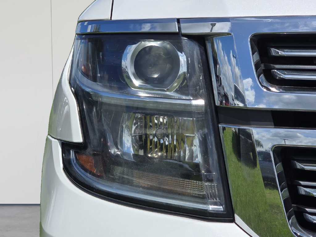 Used 2017 Chevrolet Tahoe Premier RWD image 11