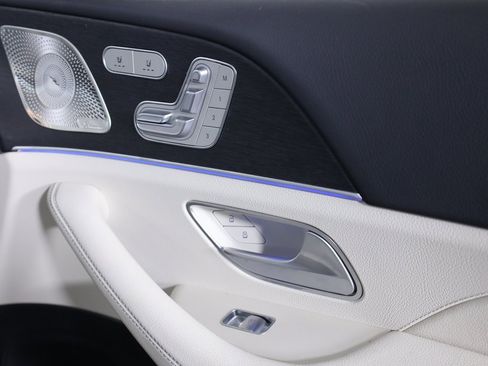 Used 2025 Mercedes-Benz GLE 350 4MATIC image 51