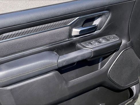 New 2026 RAM 1500 4x4 Crew Cab image 27