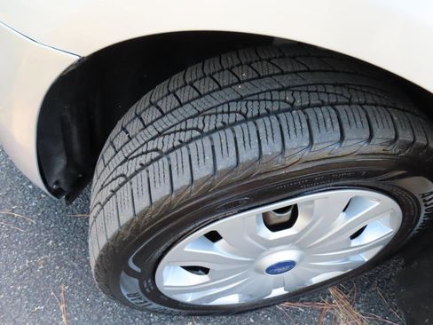 Used 2020 Ford Transit Connect XLT FWD image 14