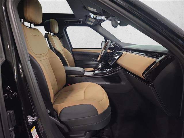 New 2027 Land Rover Range Rover Sport Dynamic SE AWD/4WD image 10