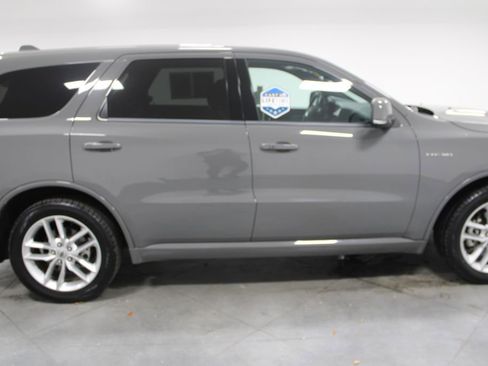Used 2022 Dodge Durango R/T image 11