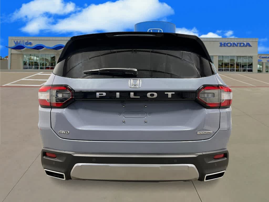 New 2026 Honda Pilot Touring image 4
