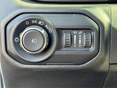 Certified 2022 Jeep Wrangler Unlimited Sport image 15