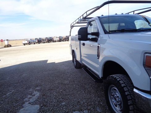 Used 2022 Ford F250 XL w/ Power Equipment Group image 73