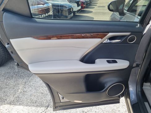 Used 2019 Lexus RX 450h AWD w/ Navigation Package image 15