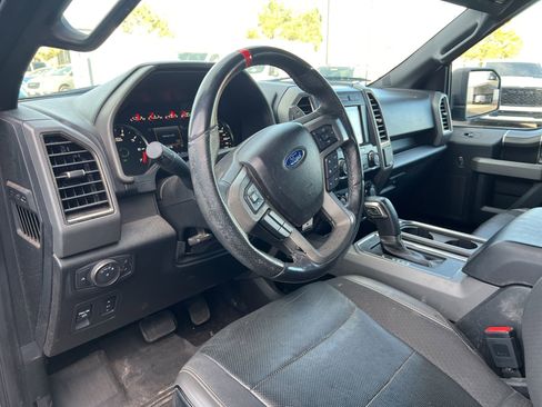 Used 2019 Ford F150 Raptor w/ Equipment Group 801A Mid image 29