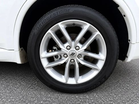 Used 2024 Dodge Durango R/T RWD image 10