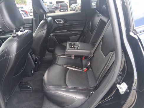 Used 2022 Jeep Compass High Altitude AWD/4WD image 20