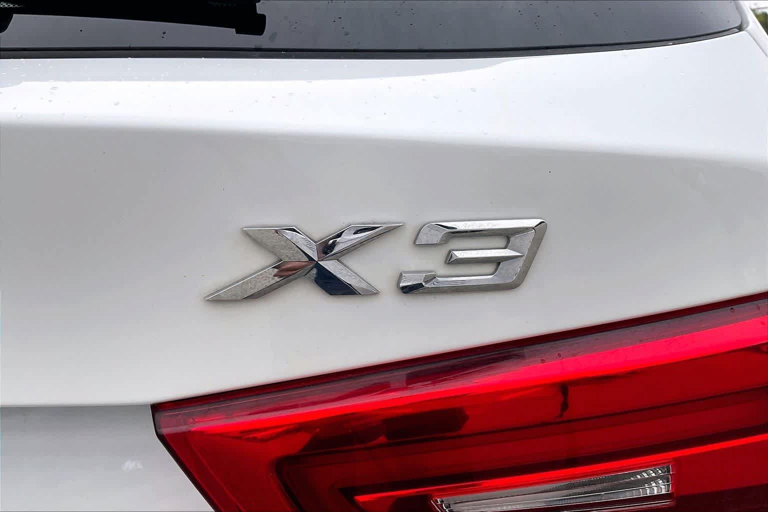 Used 2018 BMW X3 xDrive30i AWD/4WD image 9