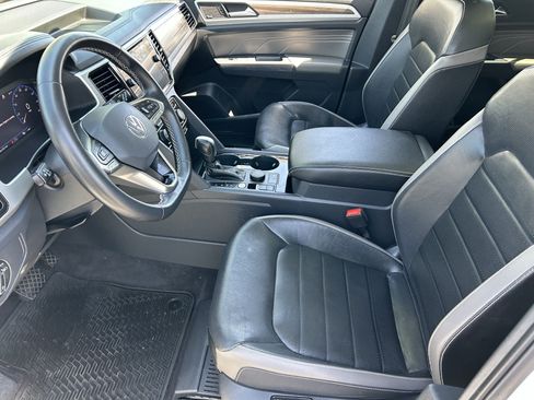 Used 2021 Volkswagen Atlas SEL Premium AWD/4WD image 17