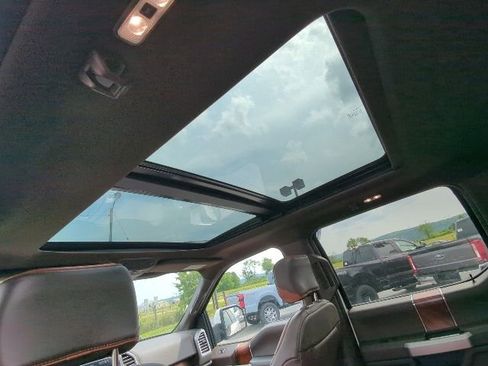Used 2018 Ford F150 King Ranch w/ Trailer Tow Package AWD/4WD image 12