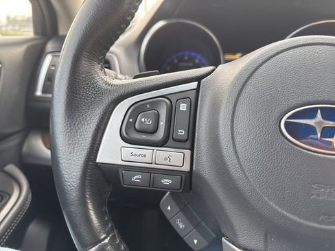 Used 2017 Subaru Outback 2.5i Limited w/ Popular Package #5 image 25