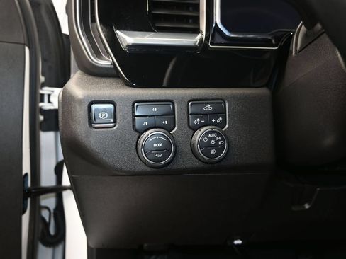 Certified 2025 Chevrolet Silverado 2500 LT w/ Convenience Package AWD/4WD image 12