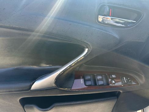 Used 2006 Lexus IS 250 image 16