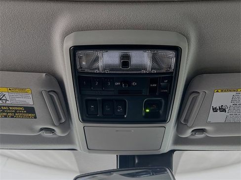 Used 2021 Toyota 4Runner Limited image 19