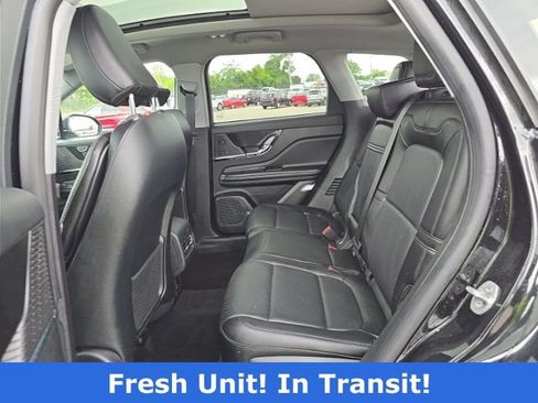 Used 2022 Lincoln Corsair Reserve w/ Equipment Group 201A AWD/4WD image 6